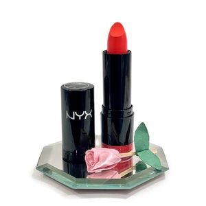 NYX Lip Smacking Fun Colors in Femme LSS643 Sealed Cruelty Free NWT